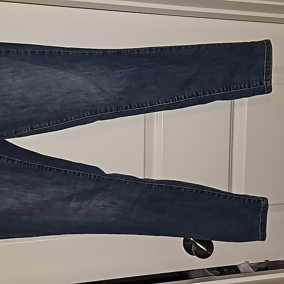 Universal thread Hi-Rise Skinny Stretch Medium Denim Wash Size 4 VGUC - Picture 3 of 12